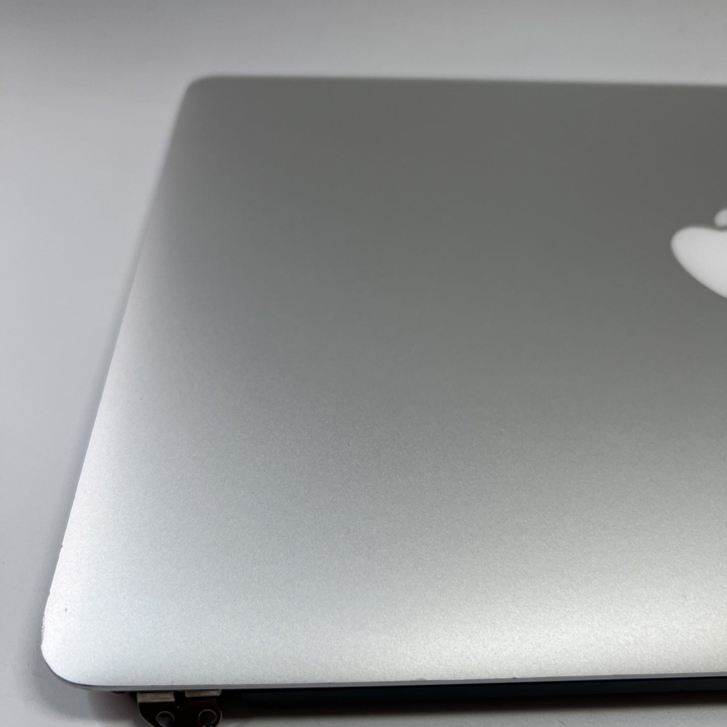 MacBook Pro A1398 15” Screen Assembly Mid 2015 (Poor Antiglare Coating)