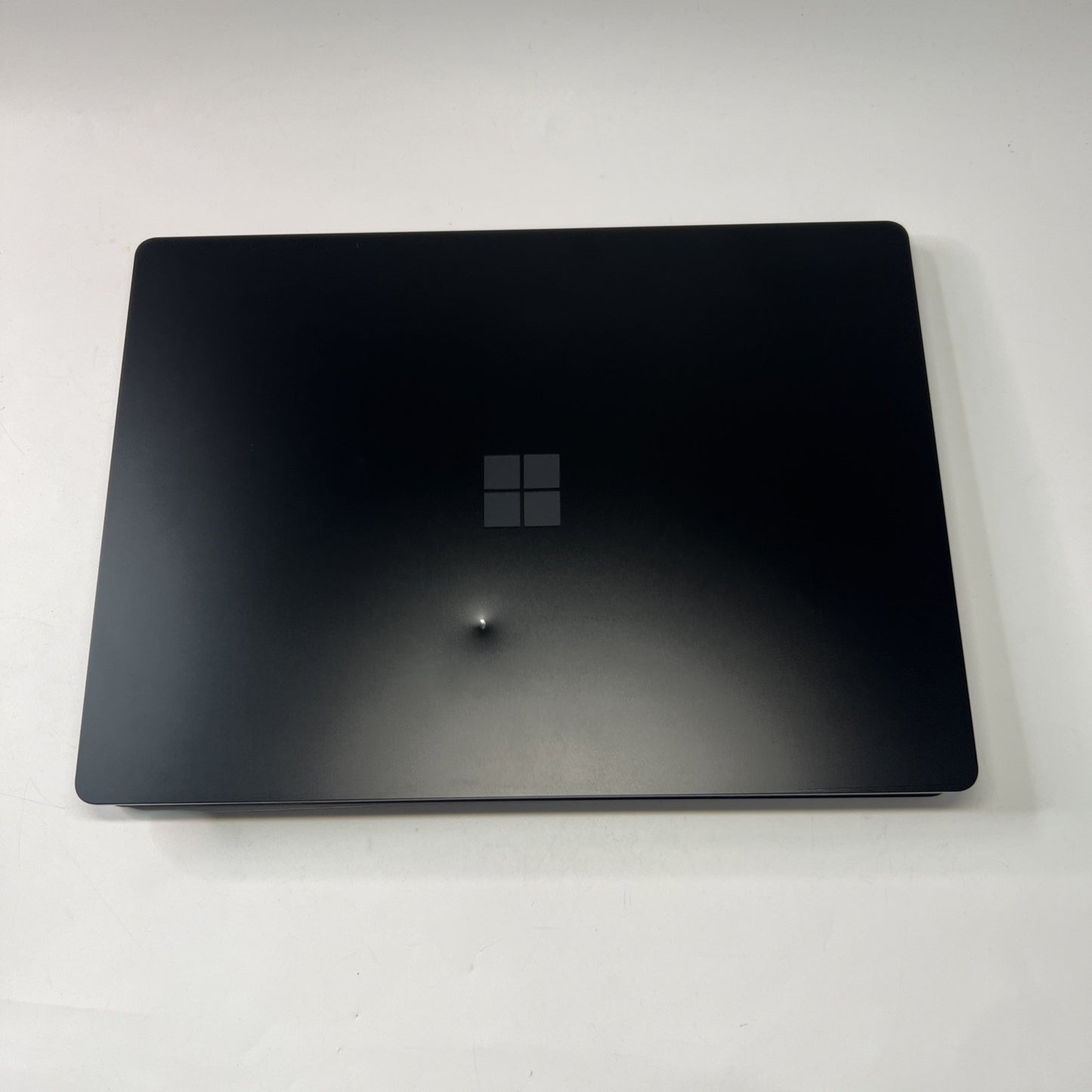 Microsoft Surface Laptop 5 13.5" Touchscreen Intel i7-1265U 8GB RAM 256GB SSD