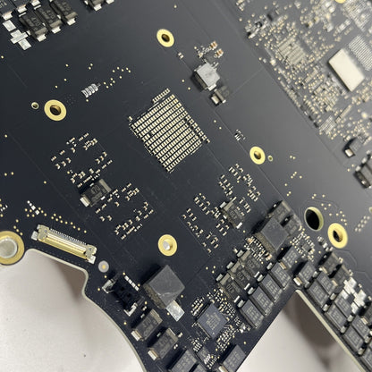 Apple iMac 27” Retina 5K Logic Board 2020A2115 EMC 3442 And Heatsink. No CPU.
