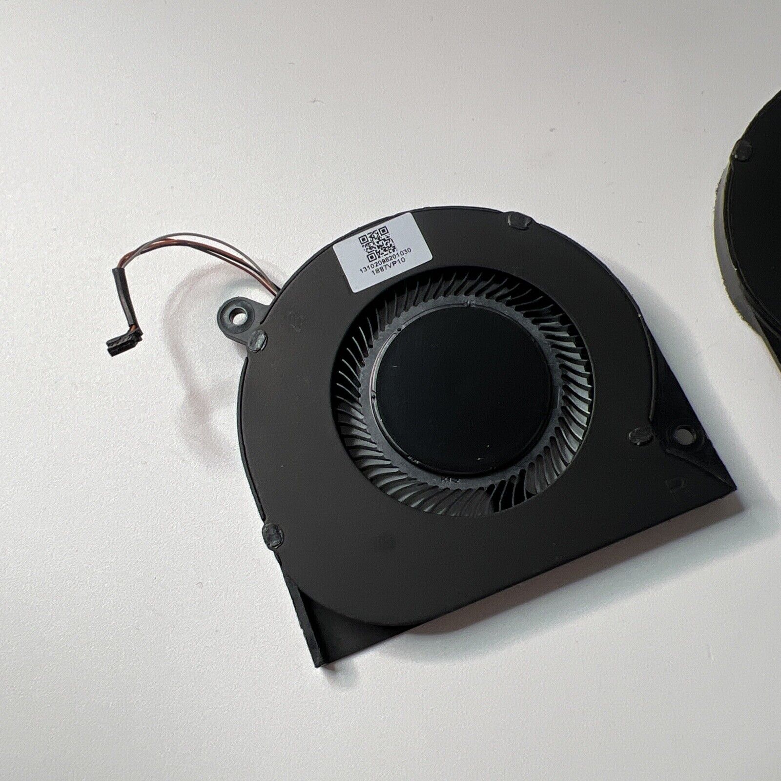 Genuine Razer Book 13 RZ09-0357 CPU Cooling Fan SET PAIR 1310207220 13102098