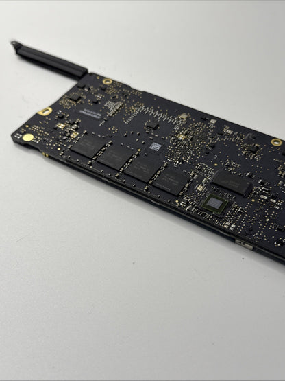 MacBook Air A1466 13" 2015 Logic Board i5 1.6GHz 8GB 820-00165-A