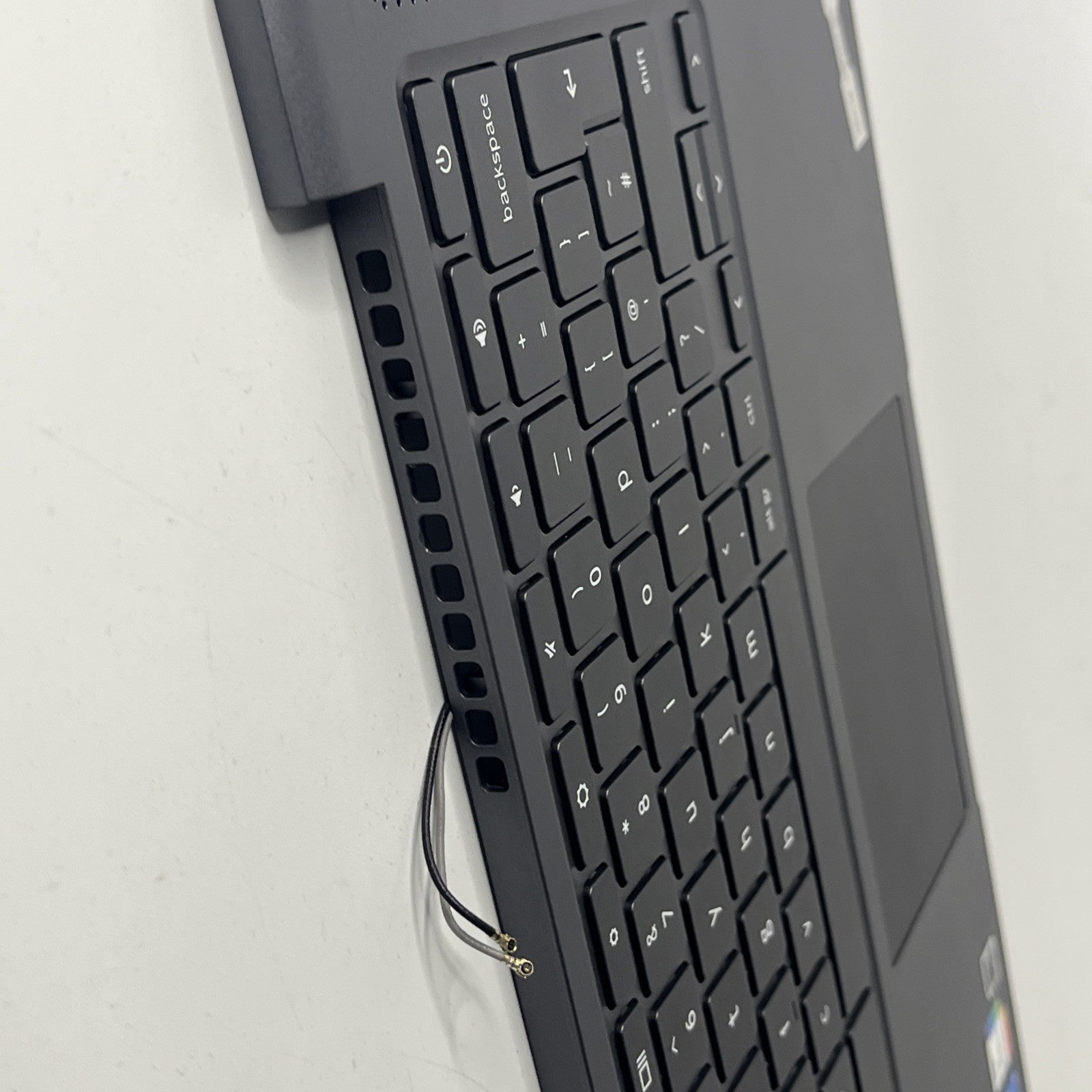 Genuine  Lenovo Ideapad 5  14ITL6 Palmrest And Touchpad Am23U000800