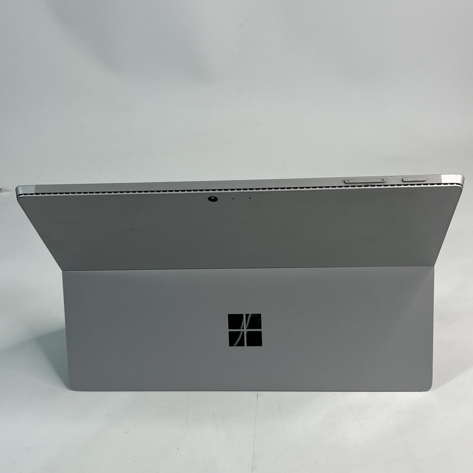 Microsoft Surface Pro 4 12.3” Intel i5-6300U  4GB RAM 128GB SSD & Keyboard