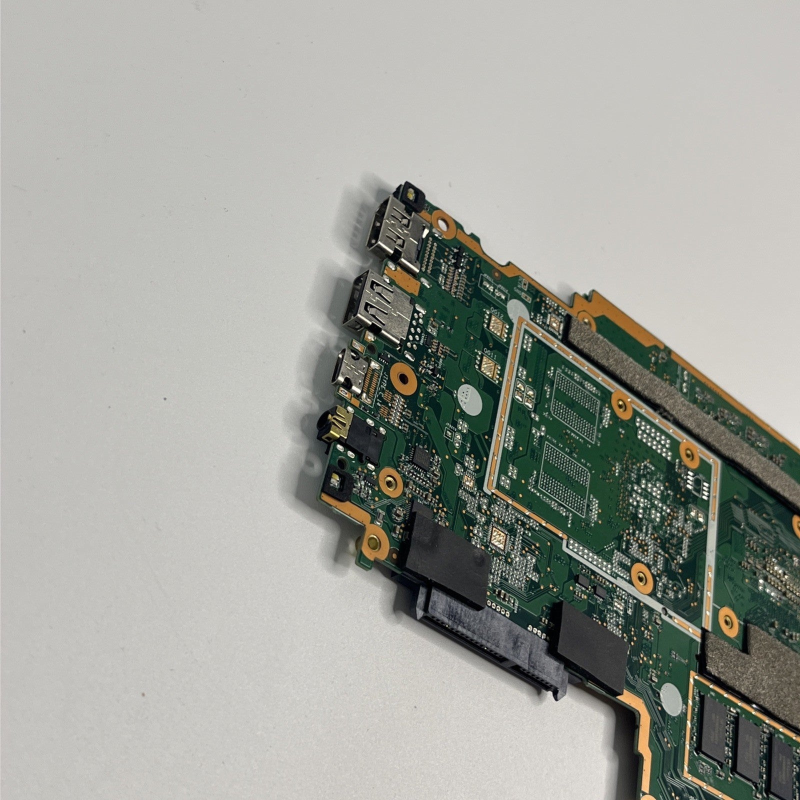 Genuine Lenovo IdeaPad 330s 15IkB  Motherboard  i5 8th Gen  1.60 GHz.
