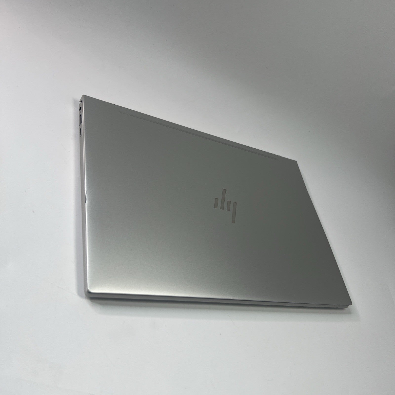 HP Envy 13-aq0003na Core i7-8565U 13.3" 16GB RAM 1TB SSD Touchscreen Windows 11