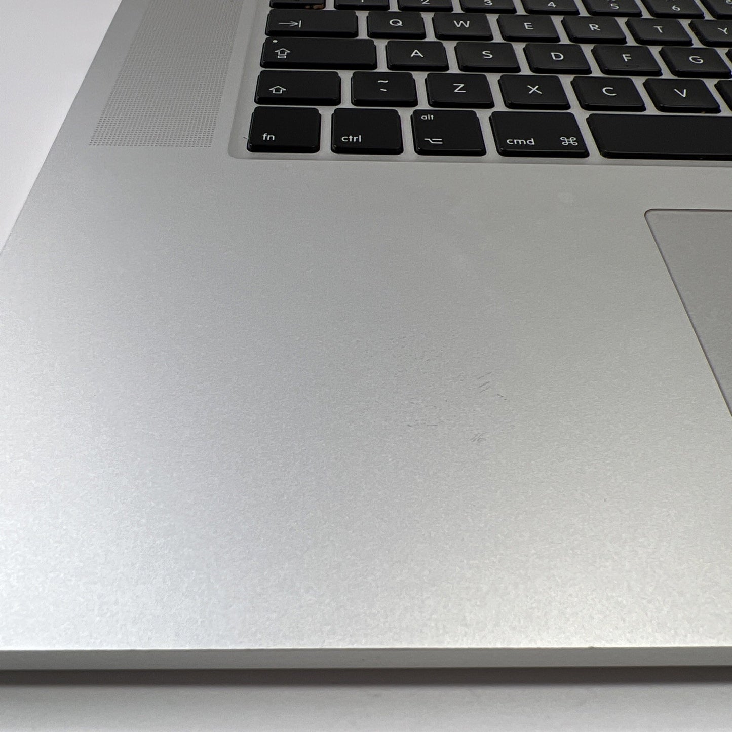 Macbook Pro Retina A1398 15" Mid 2015 Palmrest UK Keyboard Touchpad Silver