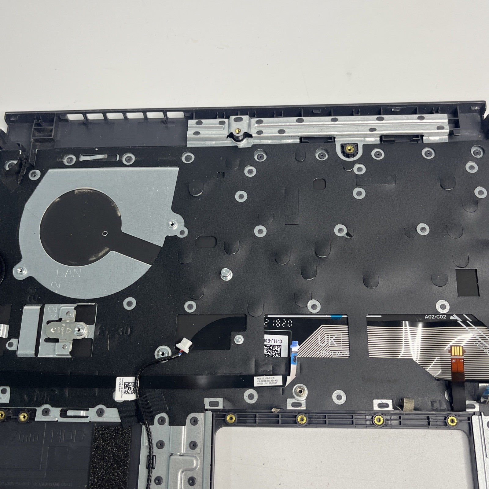 Genuine Grey Dell Latitude 3510 Palmrest Keyboard And Speakers  Missing Keys.