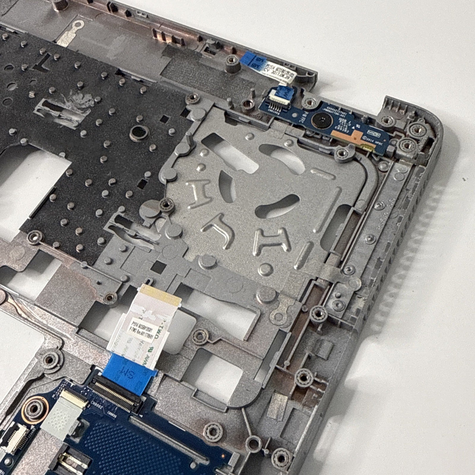 Genuine HP Elitebook 840 G3 Palmrest (Silver)