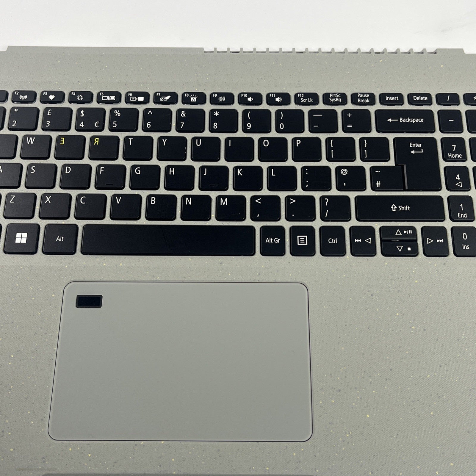 Genuine Acer Aspire Vero AV15-51 Palmrest UK Keyboard with Trackpad Grade A.