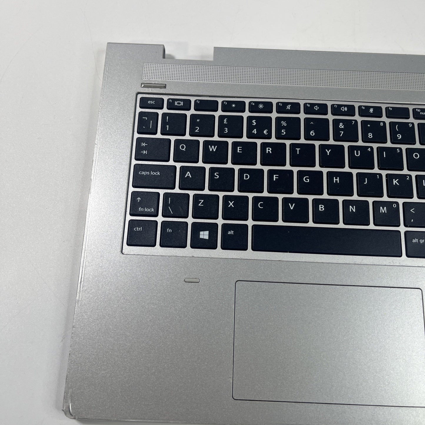 Genuine Silver Hp Probook 640 G5 Palmrest And Touchpad 4BSFN0. Bit Cracked