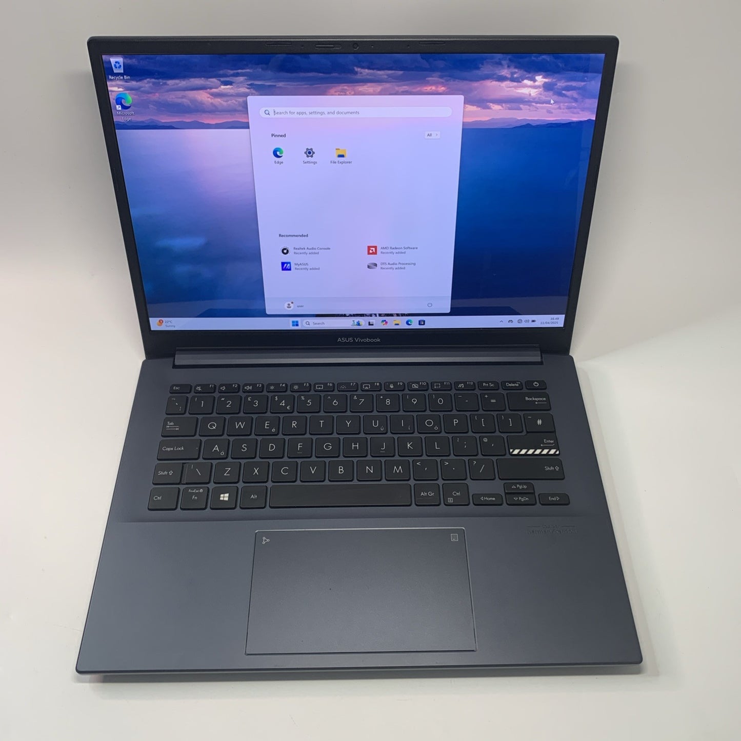 Asus Vivobook Pro 14 M3401Q OLED Ryzen 9-5900H 16GB 512GB SSD Windows 11 Laptop