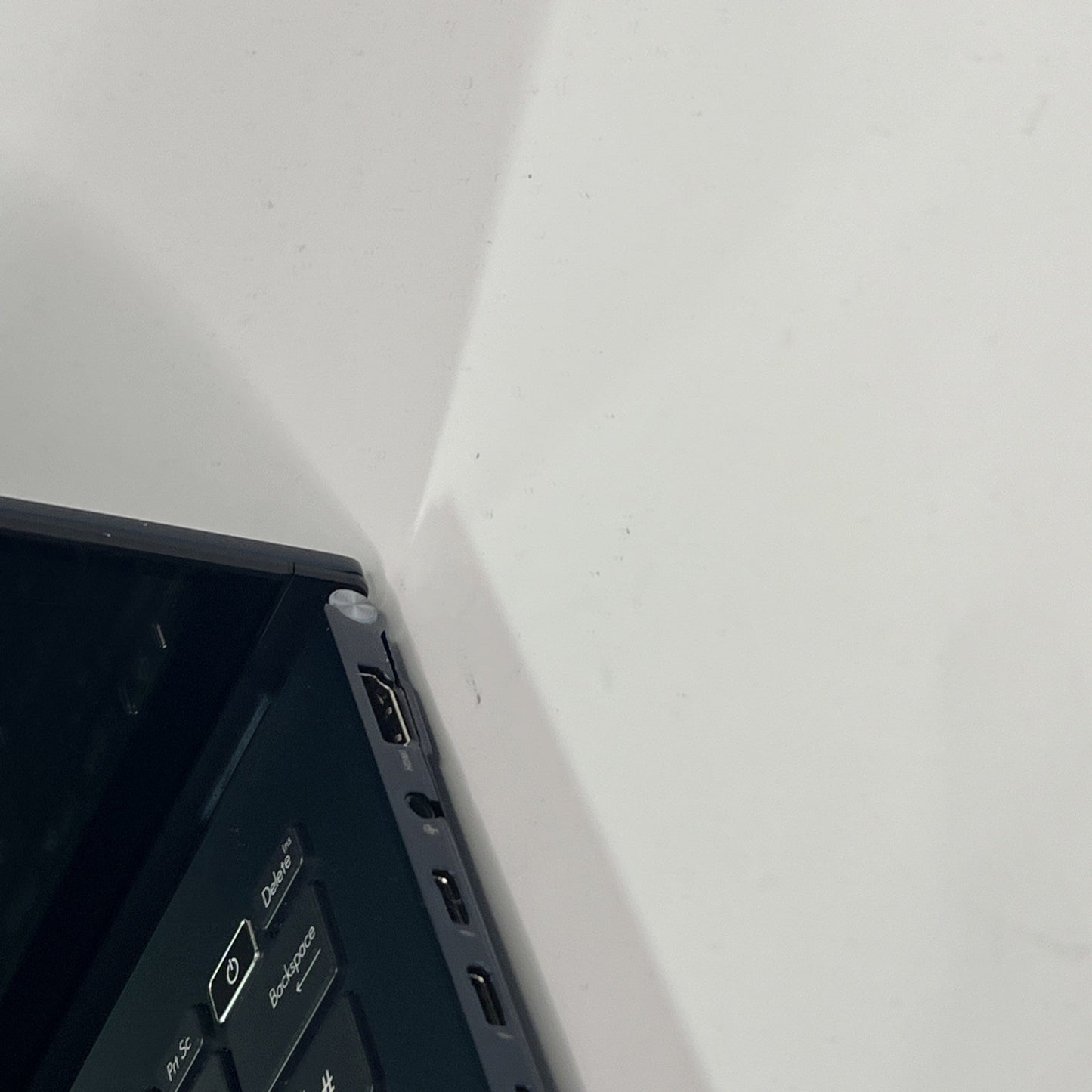 Asus Zenbook UX3402v OLED 14 2.8K Touchscreen Intel EVO 16GB RAM 256GB i5-1340P.