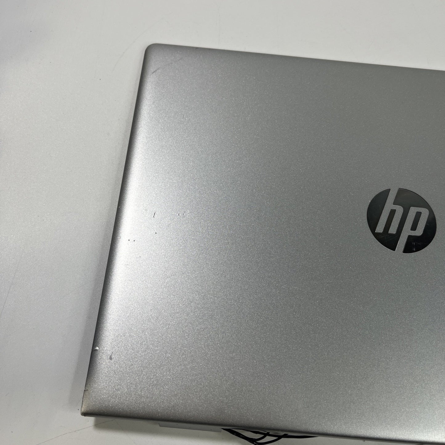 Genuine Silver Hp Probook 640 G5 Complete Top Lid And Screen Assembly.
