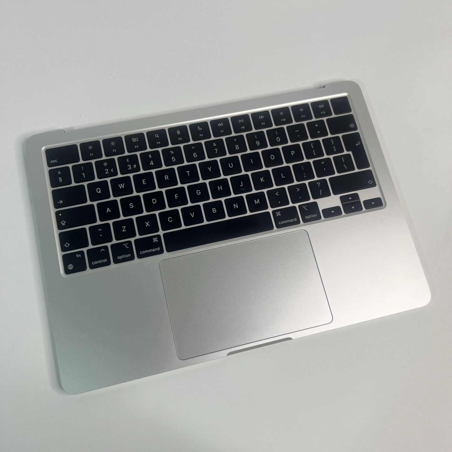 Apple Macbook Air 13 A2681 EMC 4074 Palmrest M2 UK Keyboard Silver For Parts