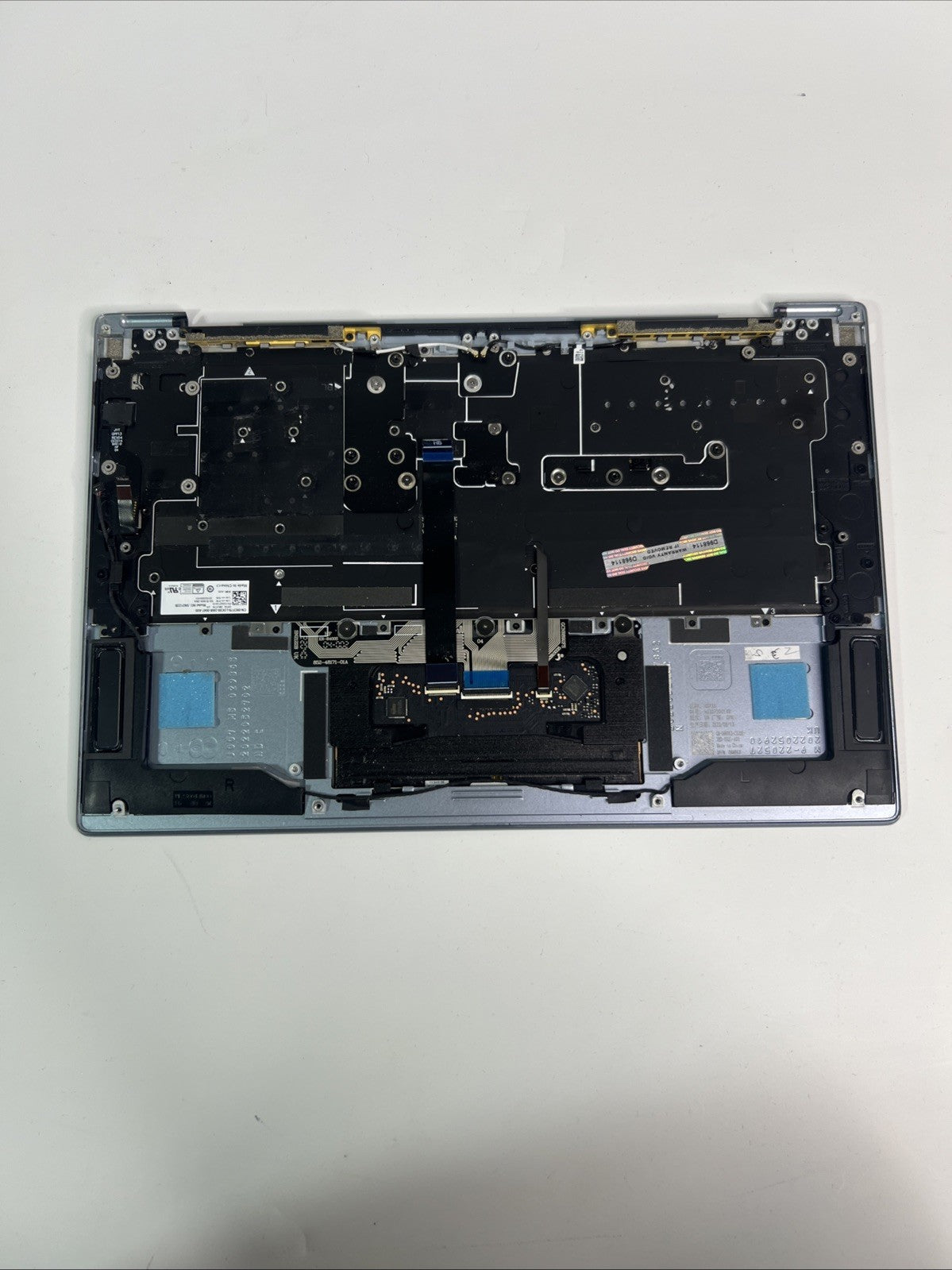 Genuine Dell XPS 13 9350 Palmrest Top Case UK Keyboard Touchpad Assembly
