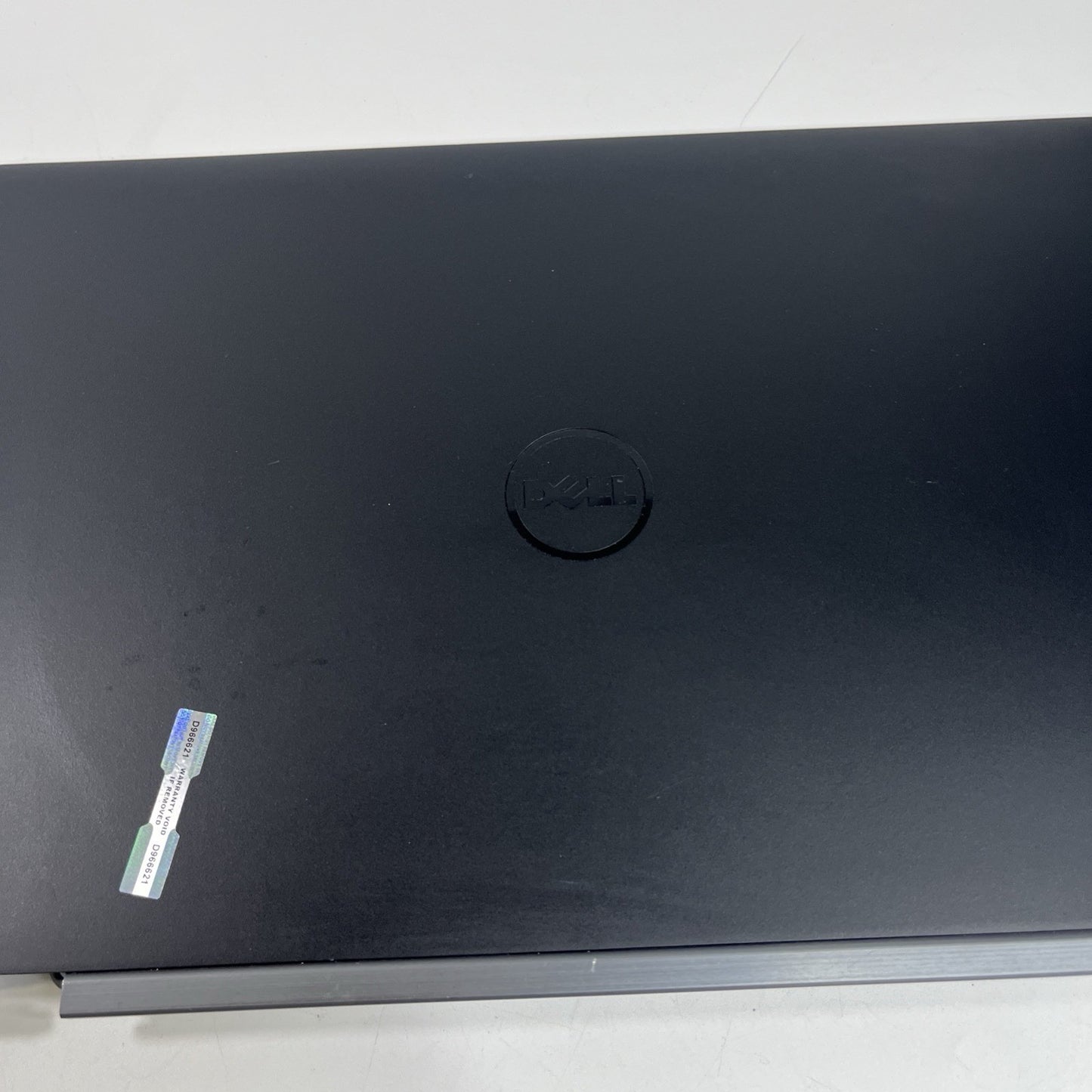 Genuine Black DELL LATITUDE  E5570 Back Cover Top Lid & Webcam. CN-0JMC3P