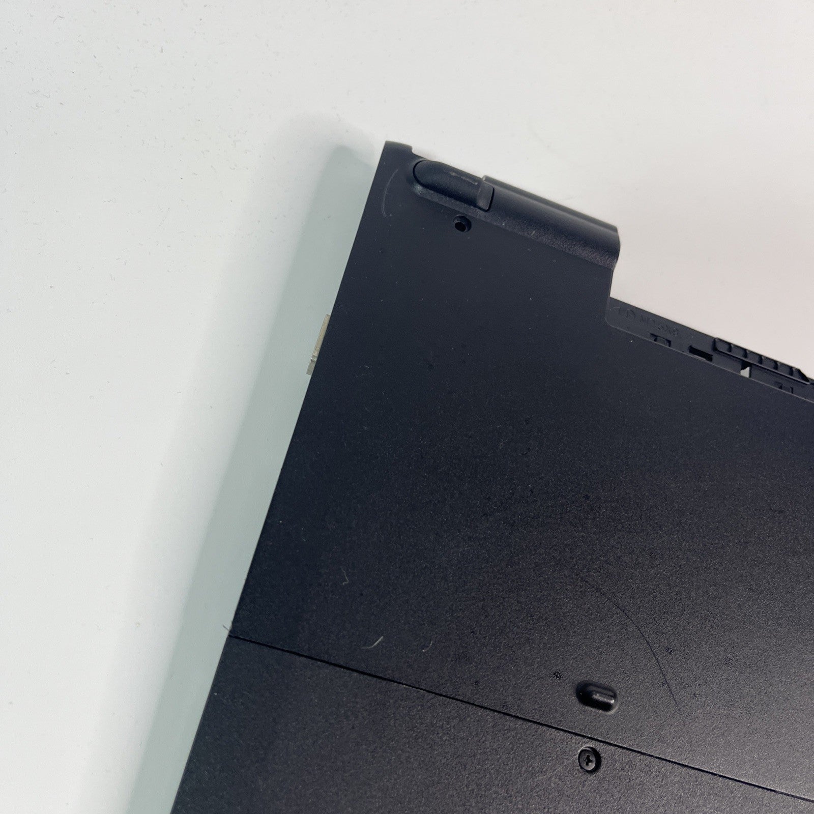 Genuine Dell Latitude 3570 Bottom Base Cover, Usb Board & Speakers CN-0RP3FF