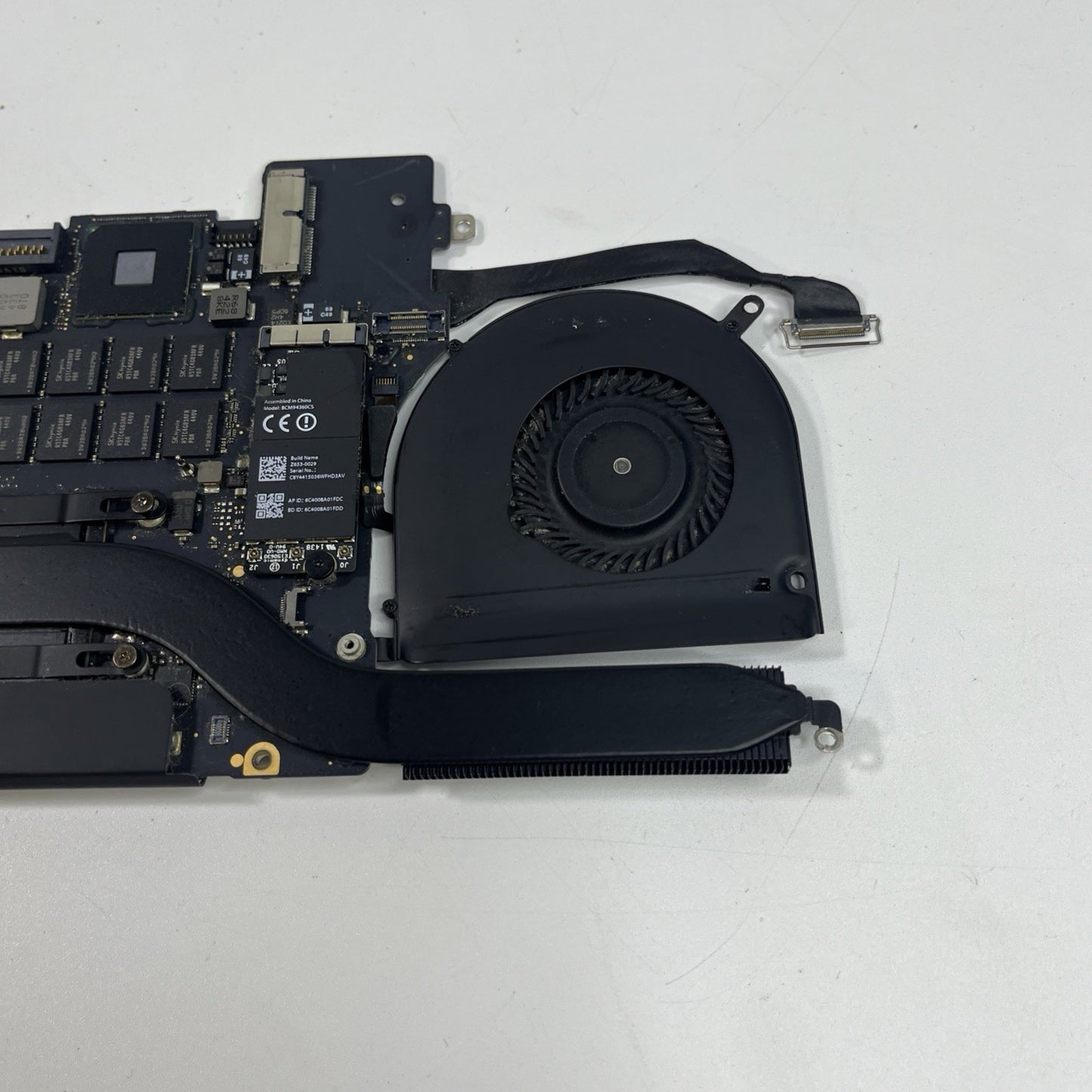 MacBook Pro A1398 Mid 2014 Logic Board,fan& heatsink  2.8GHz Core i7 16GB