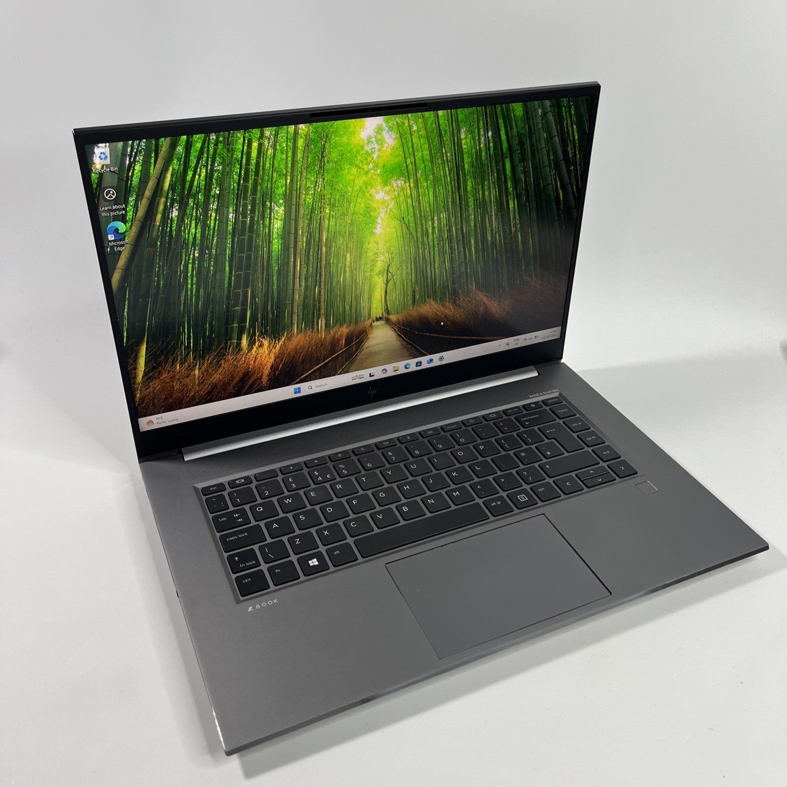 HP ZBook Studio G7 15.6in Laptop i7-10750H  16GB 512GB SSD Nvidia Quadro T100