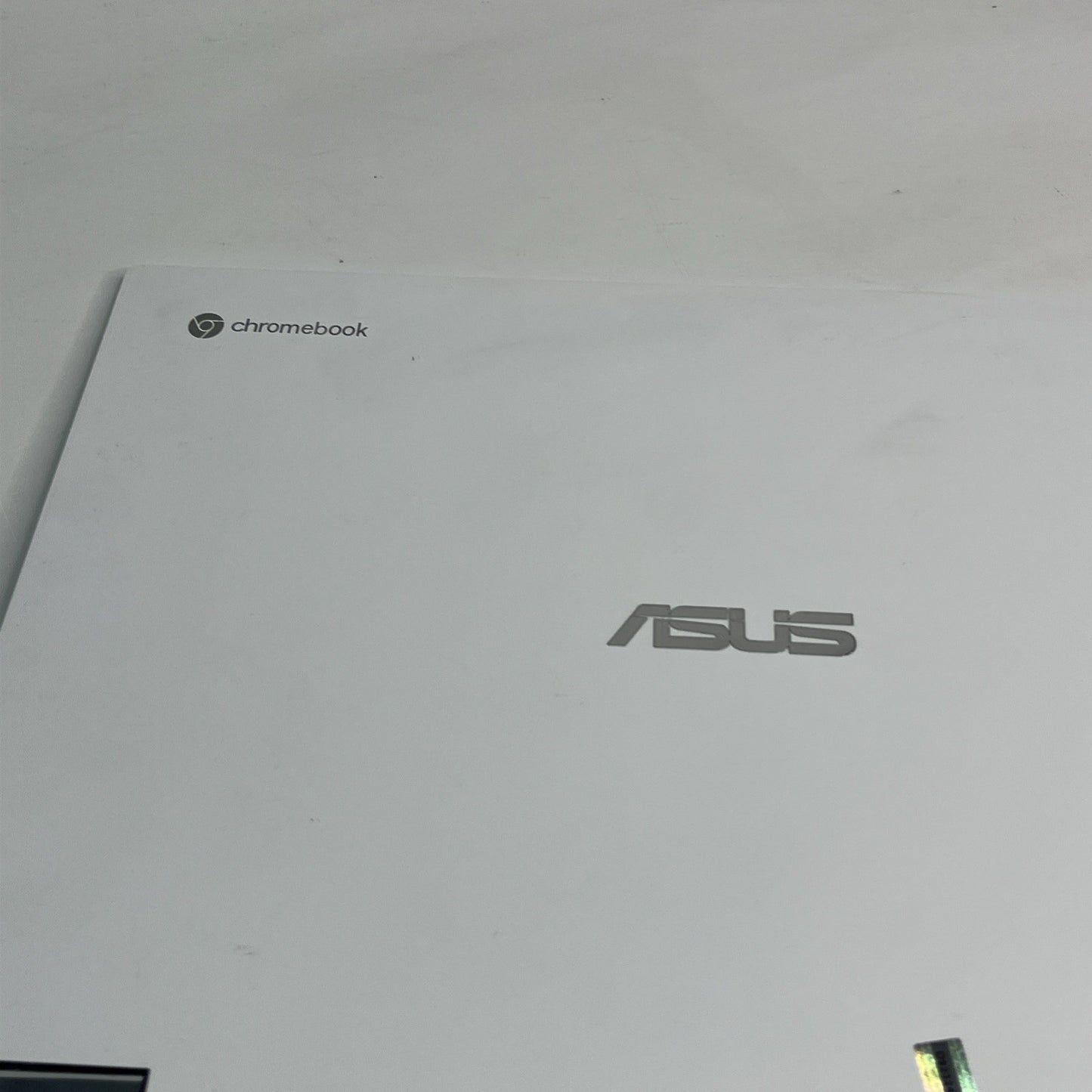 Genuine Asus Chromebook Flip CM5500 FHD Touch Screen Display Bit Cracked