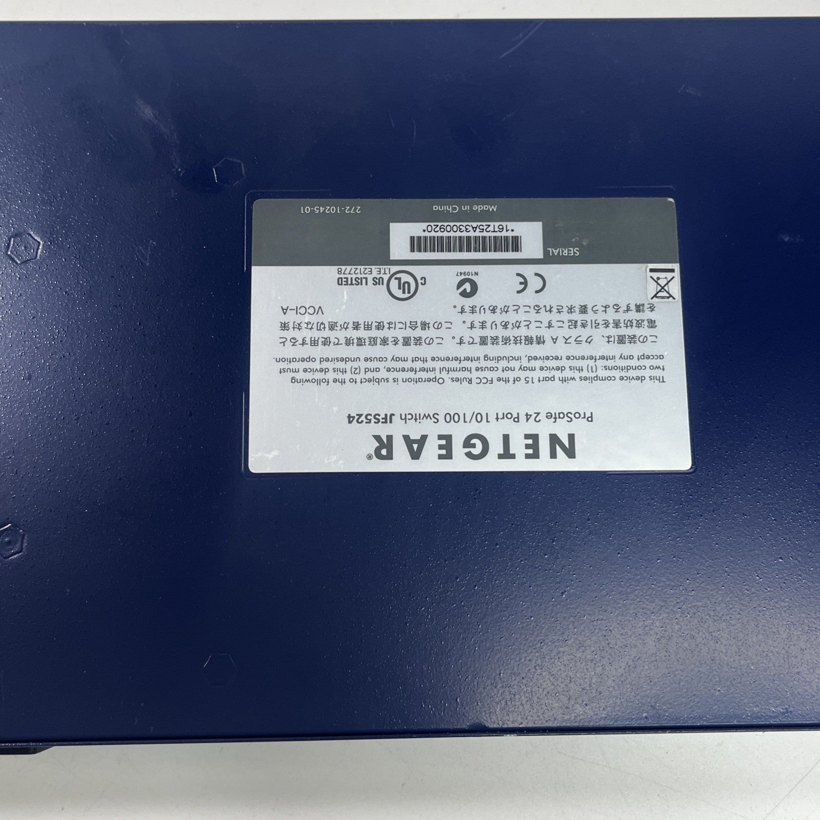 Netgear  FS524 24 Ports 10/100 Mbps Fast Ethernet Switch.Few Minors Signs