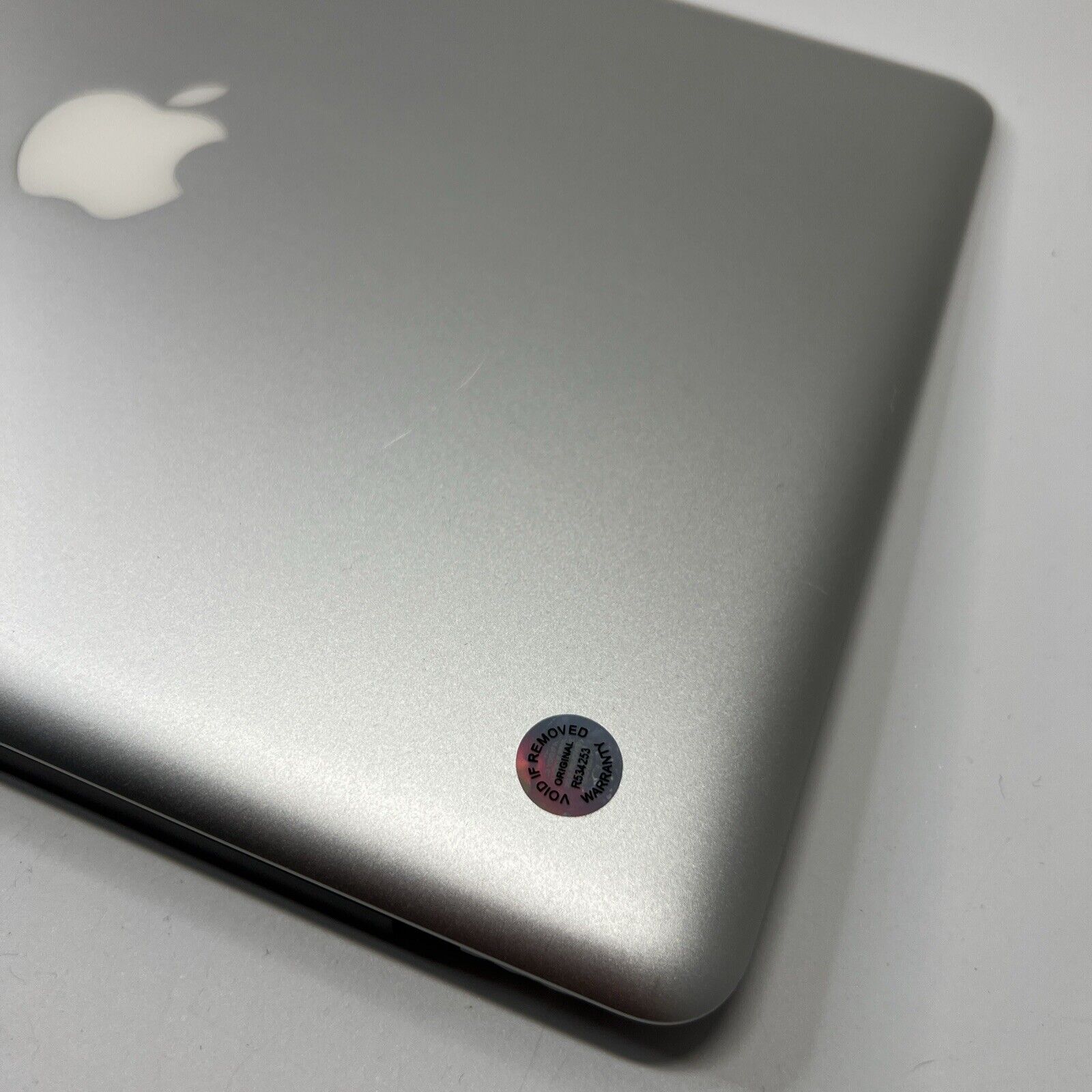 APPLE MACBOOK PRO 13 A1278 2011 SCREEN ASSEMBLY TOP LID SILVER (BROKEN CABLE)