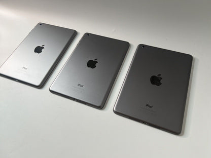 Joblot 3x Apple iPad Mini 2nd Gen 32GB A1489 Silver Locked