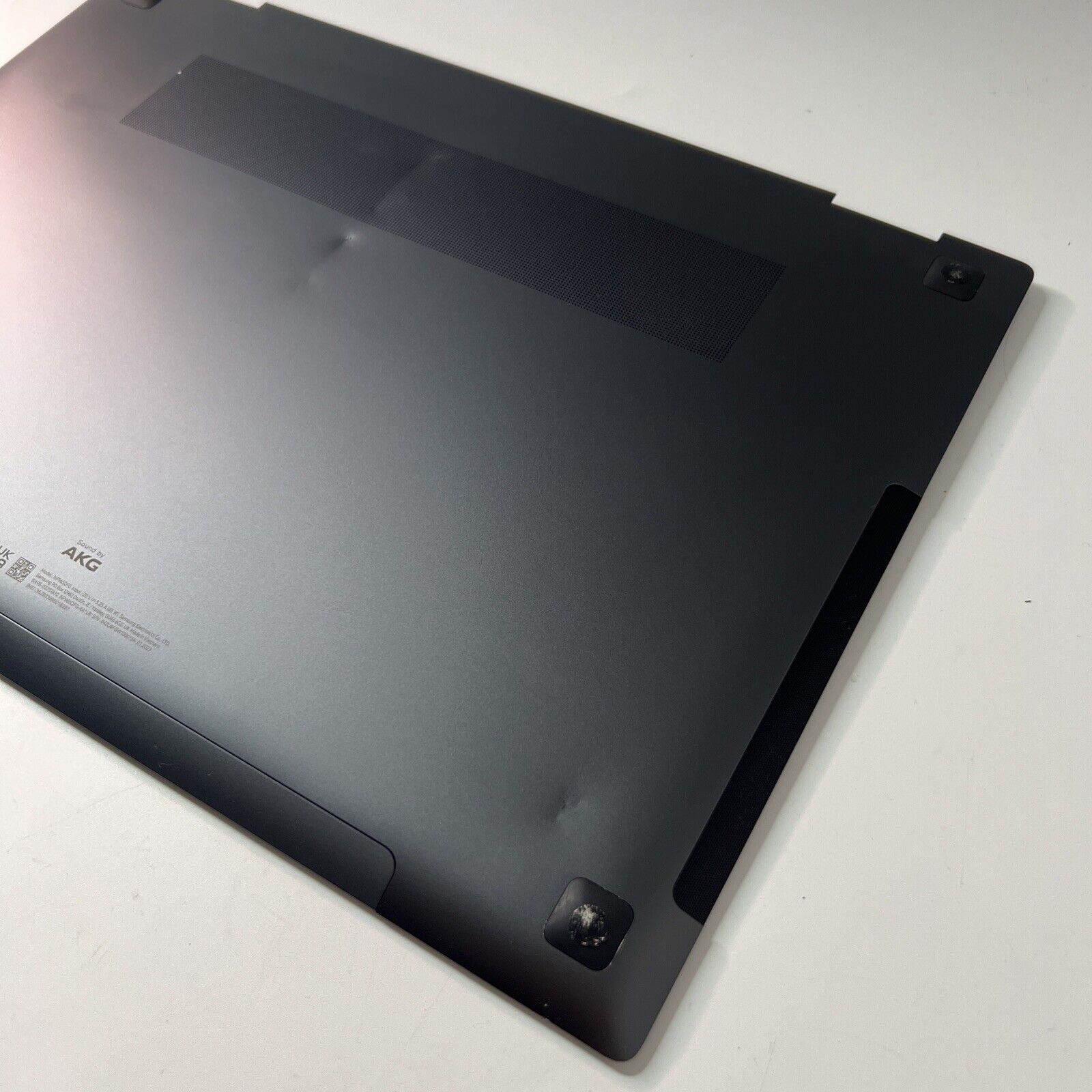 Samsung Galaxy Book3 Pro 360 NP965QFG Bottom Cover Graphite BA98-03694A Grade C