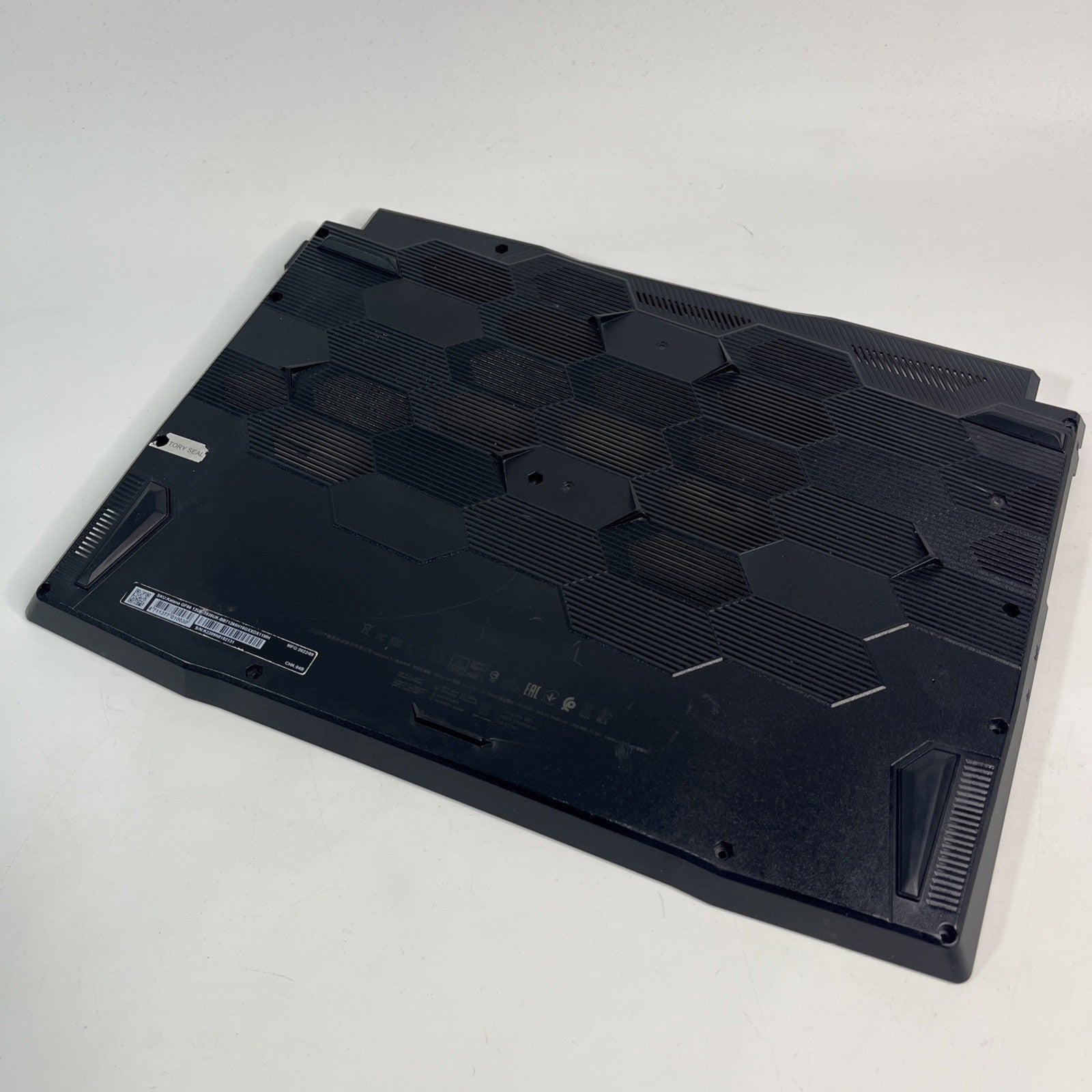 MSI Katana GF66 12UE Base Cover Bottom Case 307-583D221-M77 MS-1584