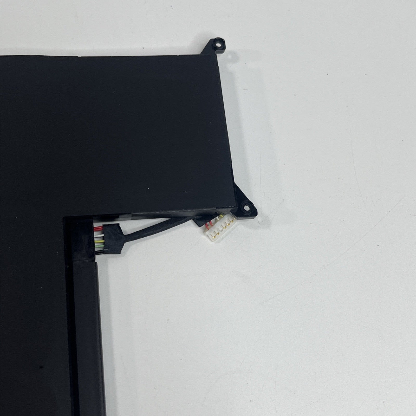 Genuine NP50BAT-4 Laptop Battery For Medion Eraser E10 Very Good Condition.