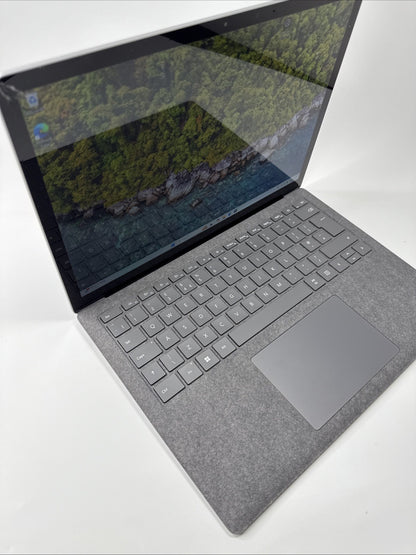 Microsoft Surface Laptop 4 13.5" Inte i5-1135G7 8GB RAM 512GB SSD Cracked Screen