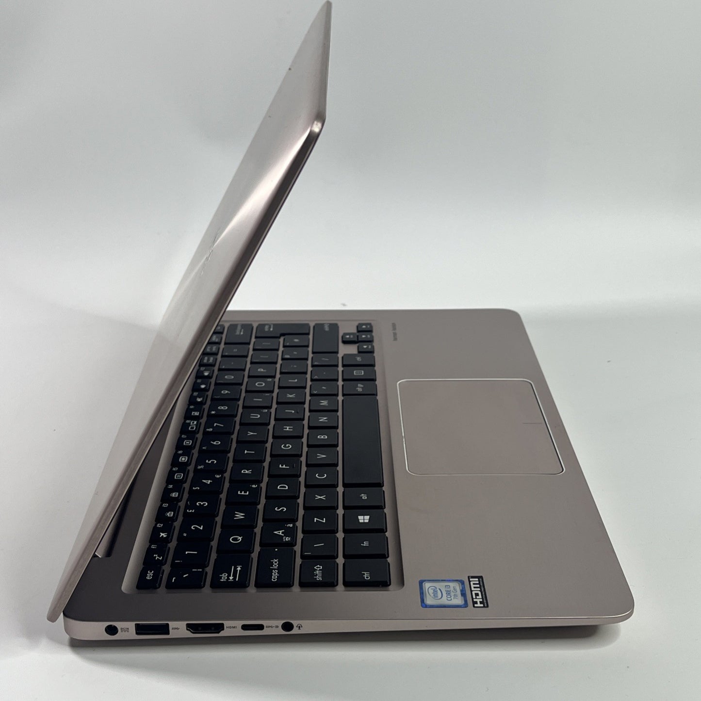 ASUS UX410U I3-7th Gen 8 GB RAM 256GB SSD WINDOWS 11