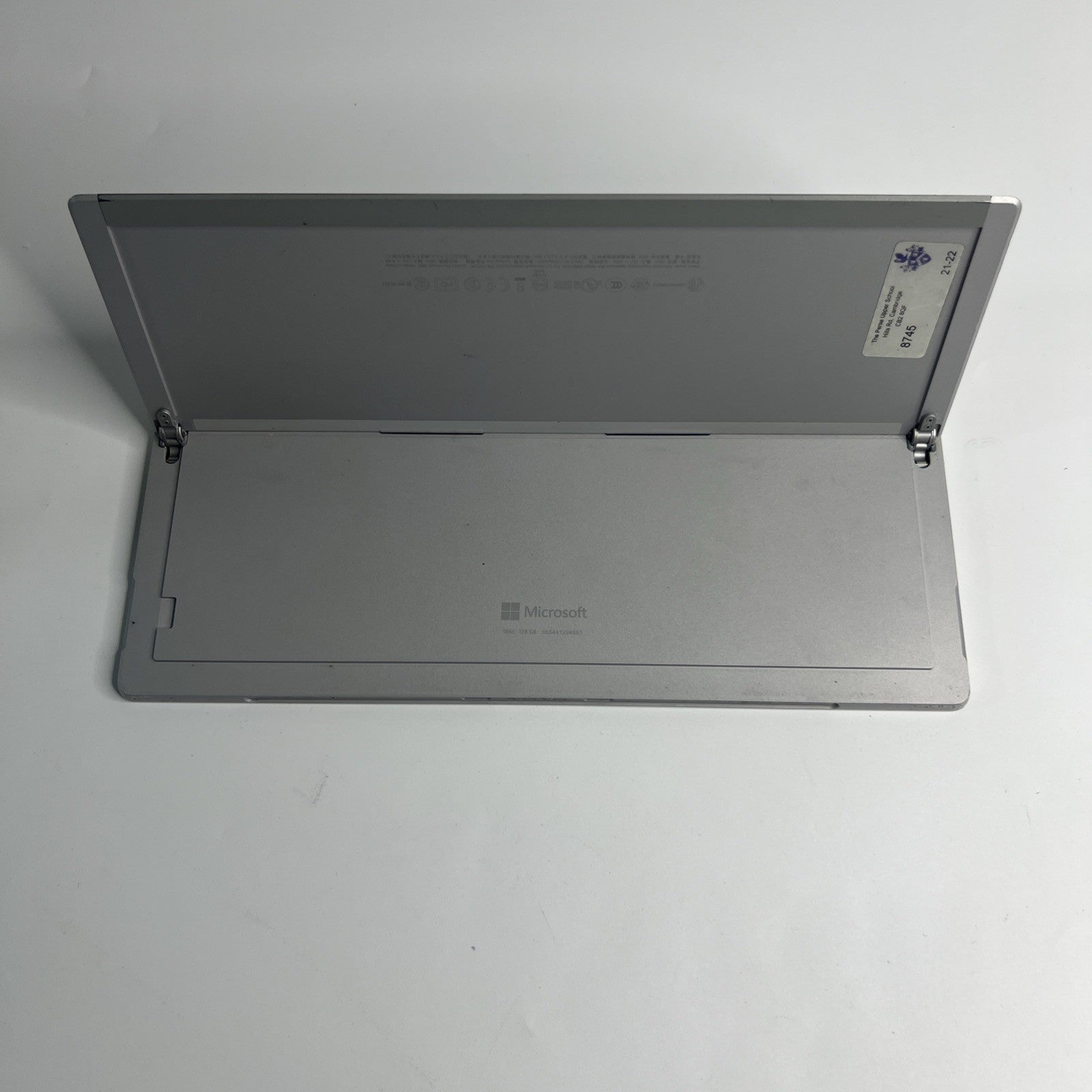 Microsoft Surface Pro 7 – i5-1035G4 8GB RAM 128GB SSD Windows 11 Grade C