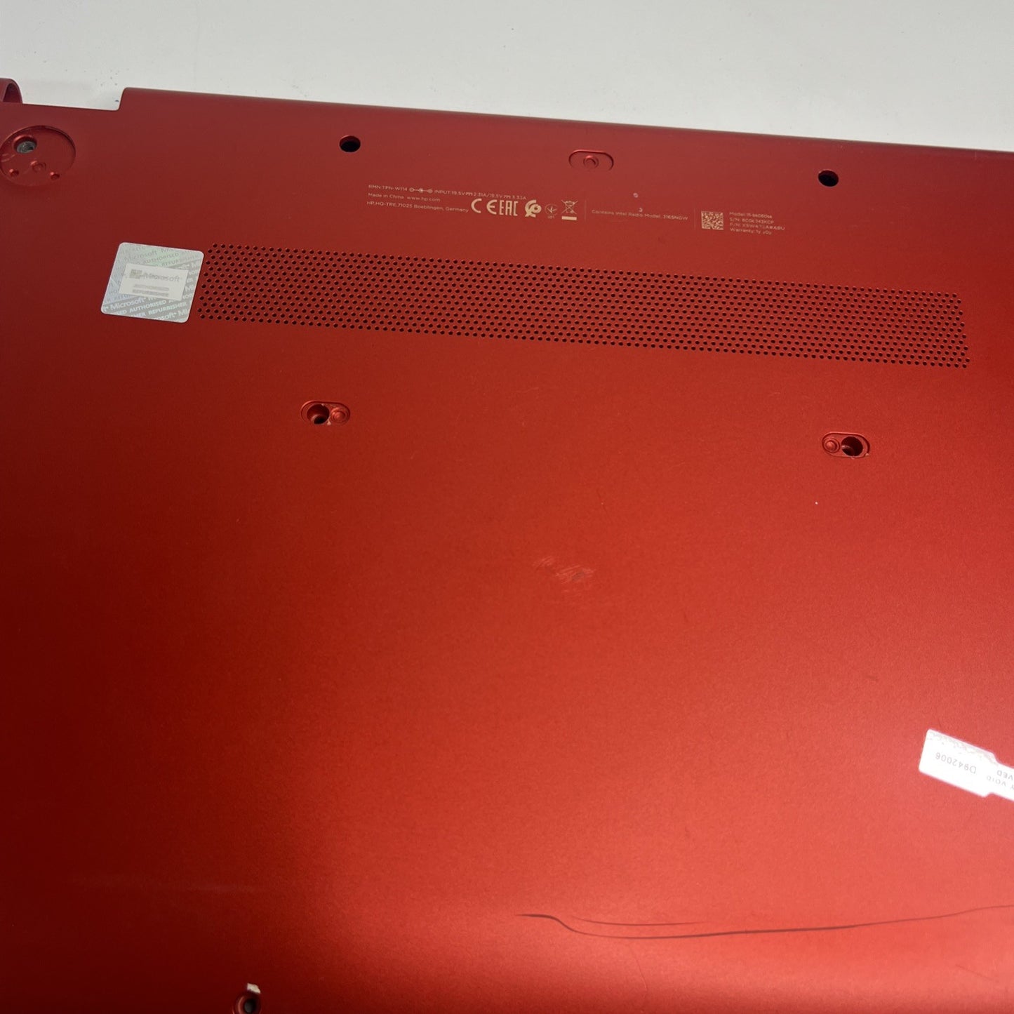 Genuine Red Hp Pavilion 15-BK060SA Bottom Base Cover Case, Speakers+ Usb Board.