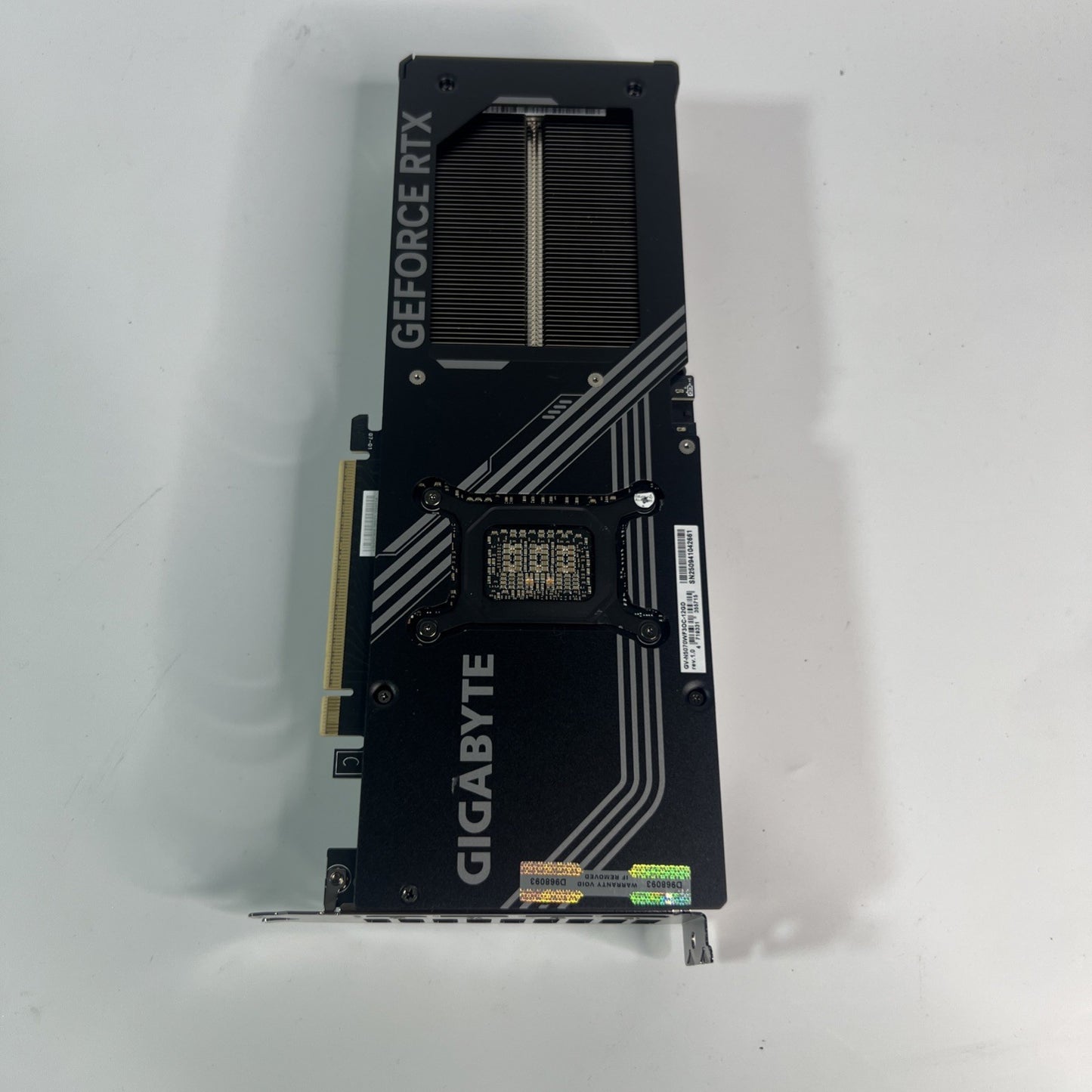 Gigabyte GeForce RTX 5070 OC 16GB GDDR7 – Graphics Card For Parts / Not Working