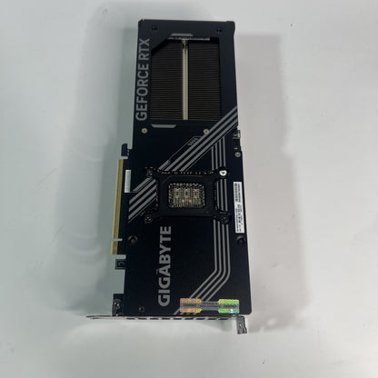 Gigabyte GeForce RTX 5070 OC 16GB GDDR7 – Graphics Card For Parts / Not Working