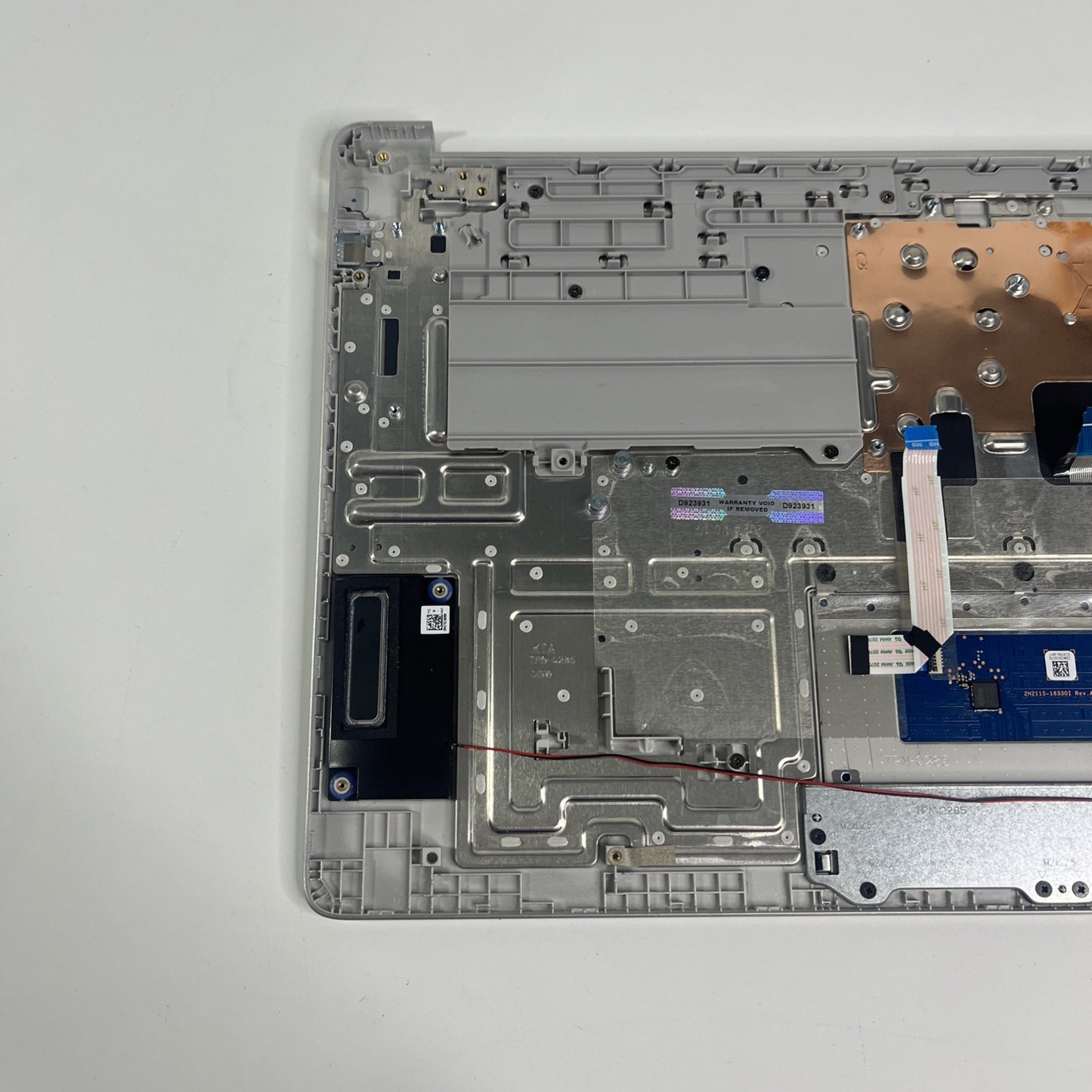 HP Silver Chromebook 15a-na0005sa Palmrest, Keyboard,speakers, Touchpad