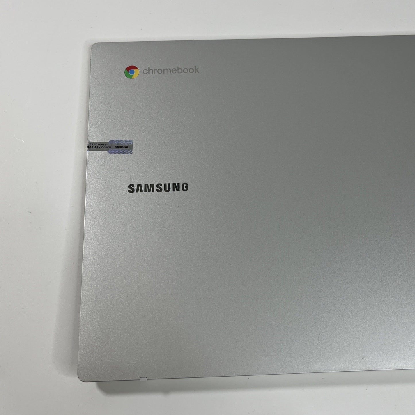 Genuine Samsung Galaxy Chromebook Go XE345XDA Complete Screen & Top Lid Assembly