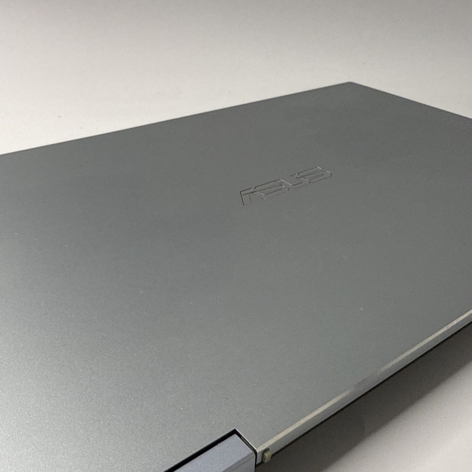 Asus Chromebook Flip C433T Touchscreen Assembly with Top Lid Cover