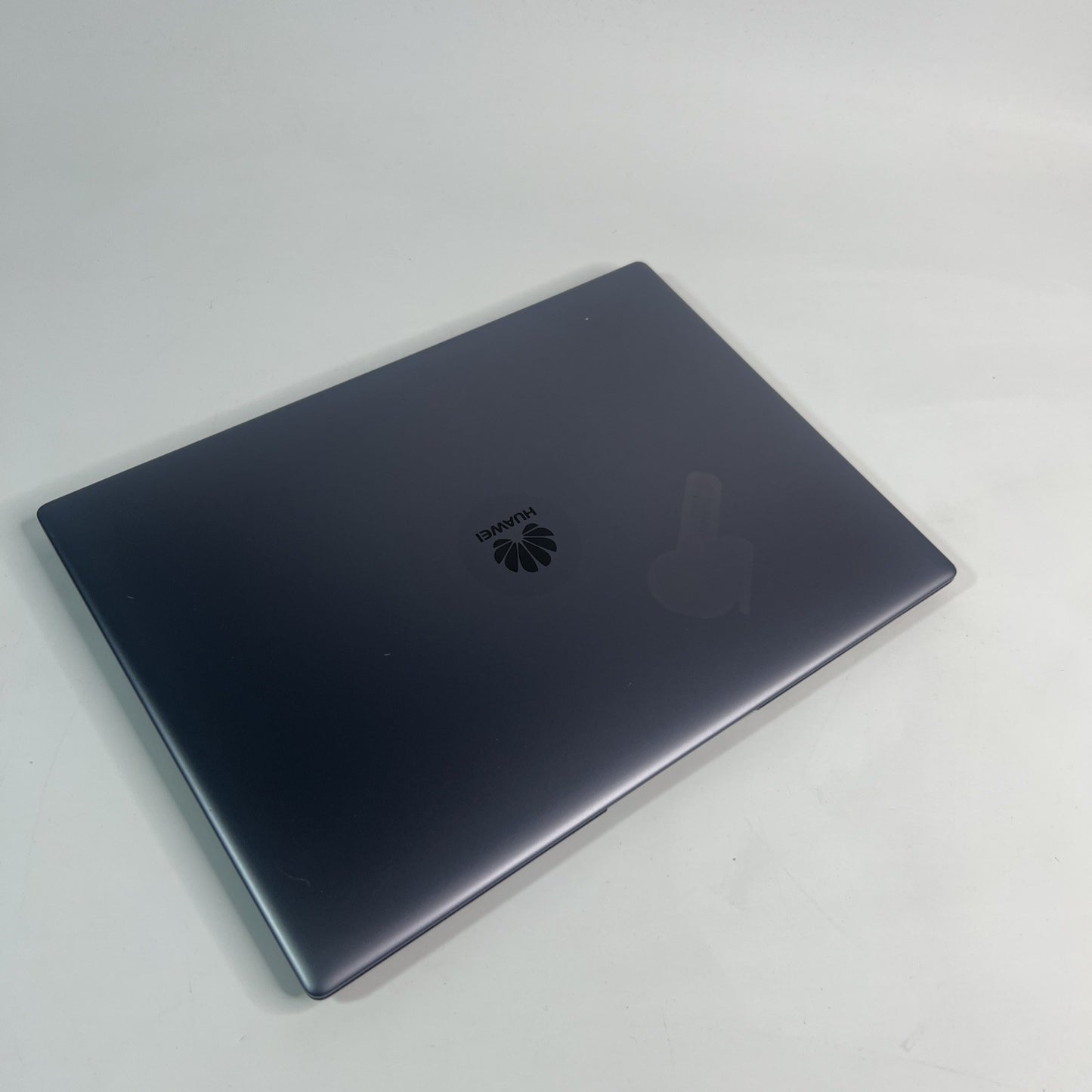 Huawei Mach-W29 Matebook X Pro Intel Core i7-8550U 512GB SSD 16GB NVIDIA MX150