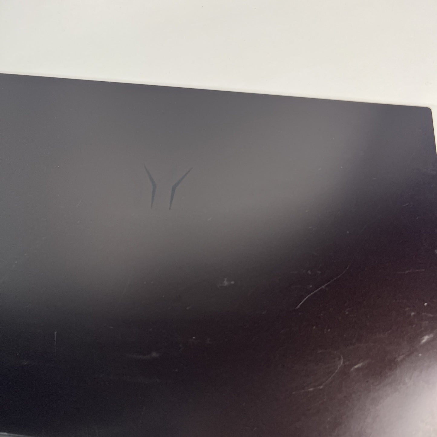 Genuine Black Medion Erazer Deputy p60 Complete Top Lid  Assembly