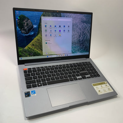 ASUS Vivobook S15 K3502ZA 15.6 OLED Laptop Intel i7-12700H 16GB RAM 256GB SSD