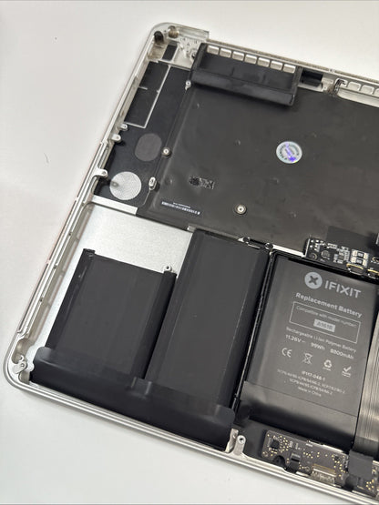 Macbook Pro A1398 15" Mid 2015 Palmrest Assembly UK Keyboard/ Battery VERY GOOD