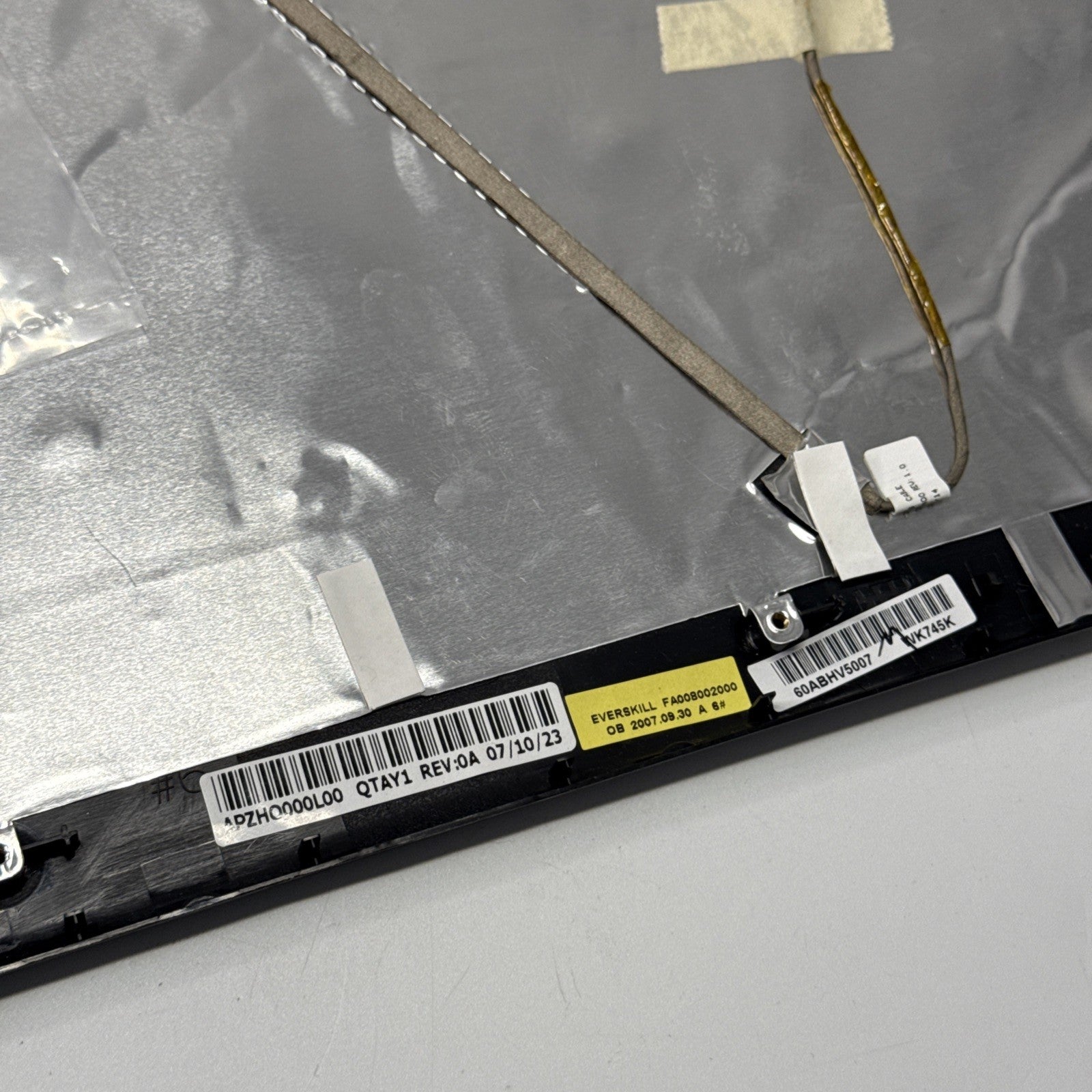 Acer Aspire 5100 60.ABHV5.007 LCD Top Back Rear Lid Cover  Silver