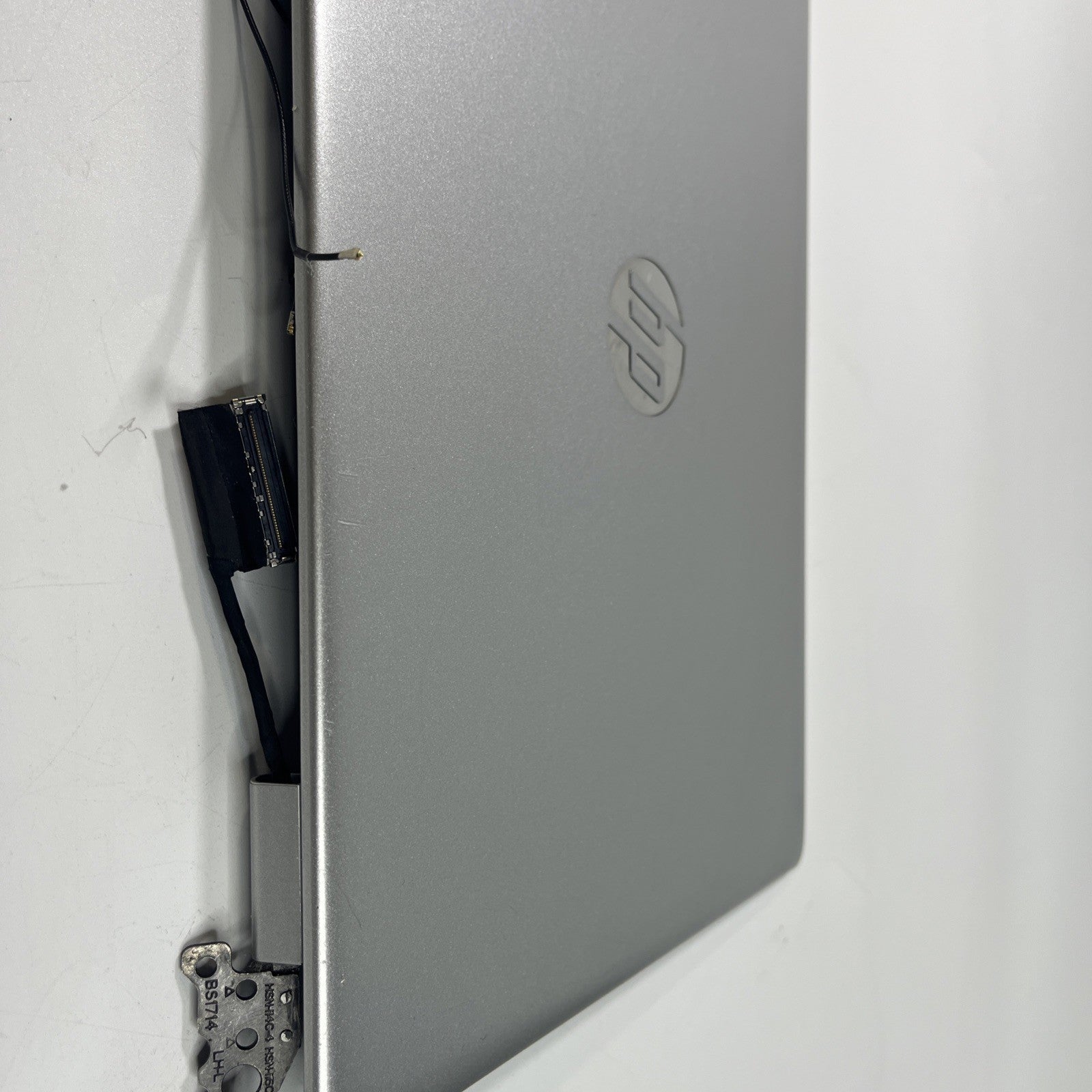 Genuine Silver Hp Probook 640 G5 Complete Top Lid And Screen Assembly.