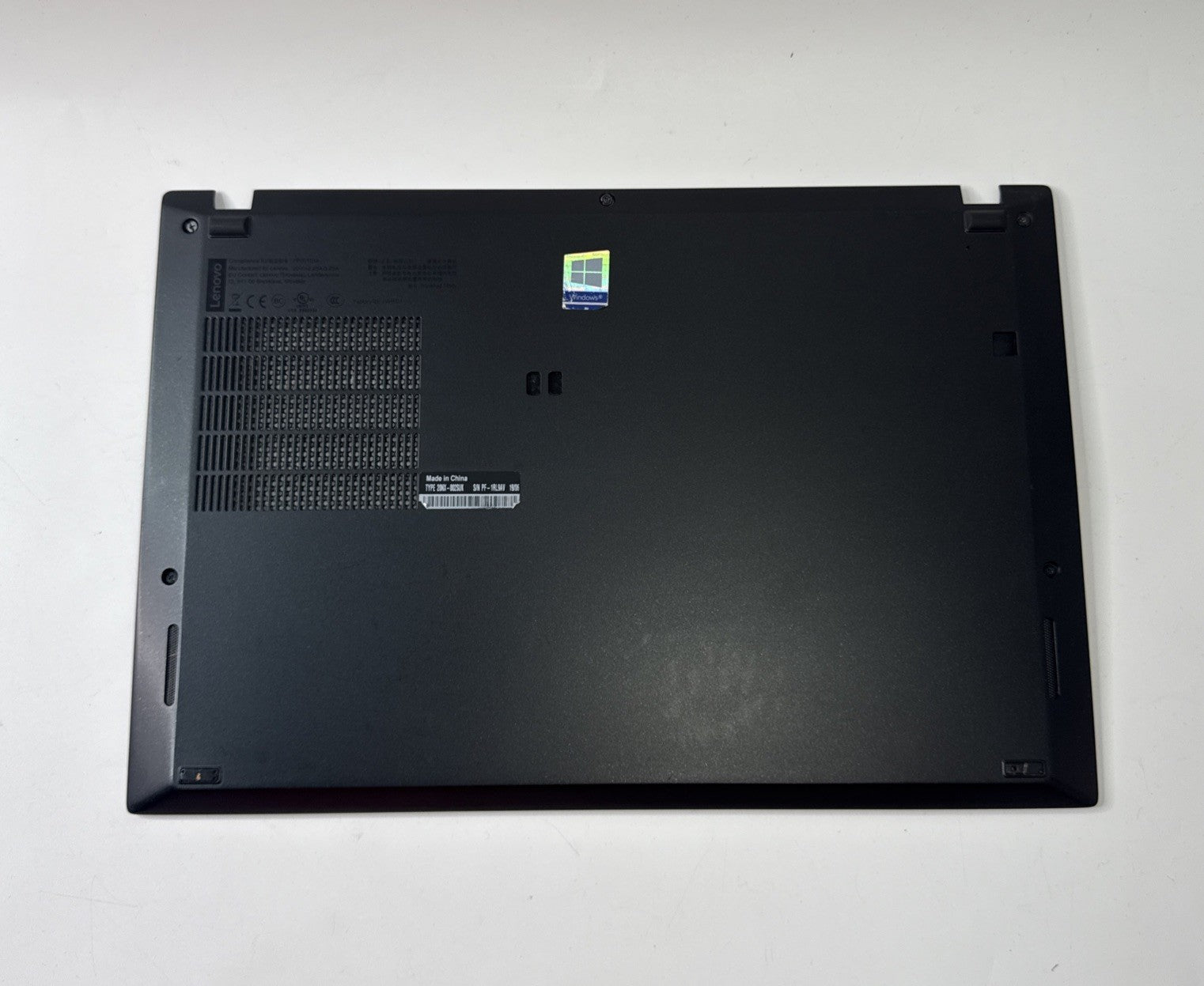 Genuine Lenovo Thinkpad T490s Bottom Base Cover AM1BR000100 Black