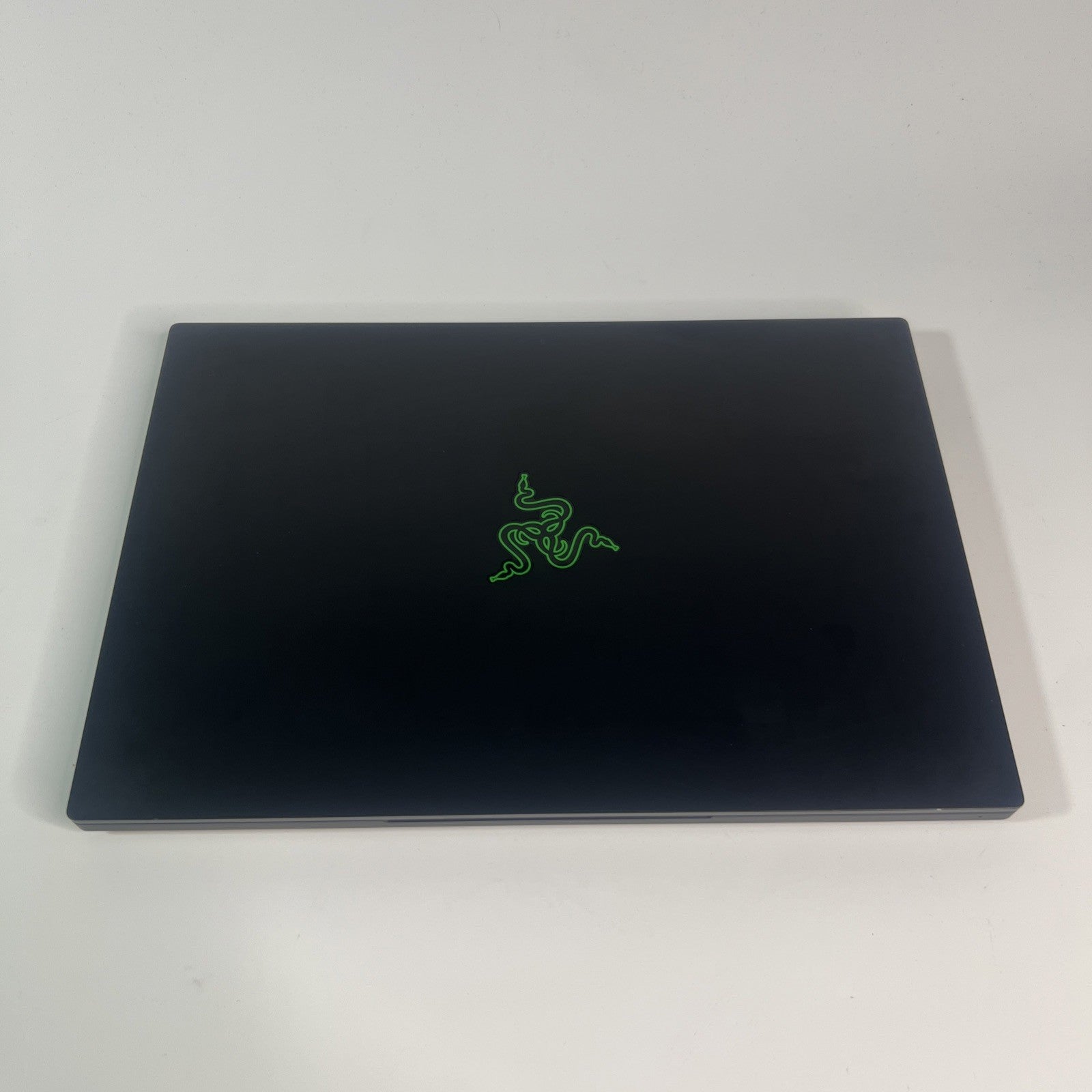 Razer Blade 14 RZ09-0427 Ryzen 9 RTX 3080 Ti QHD 165Hz 16GB 1TB Grade B Win 11