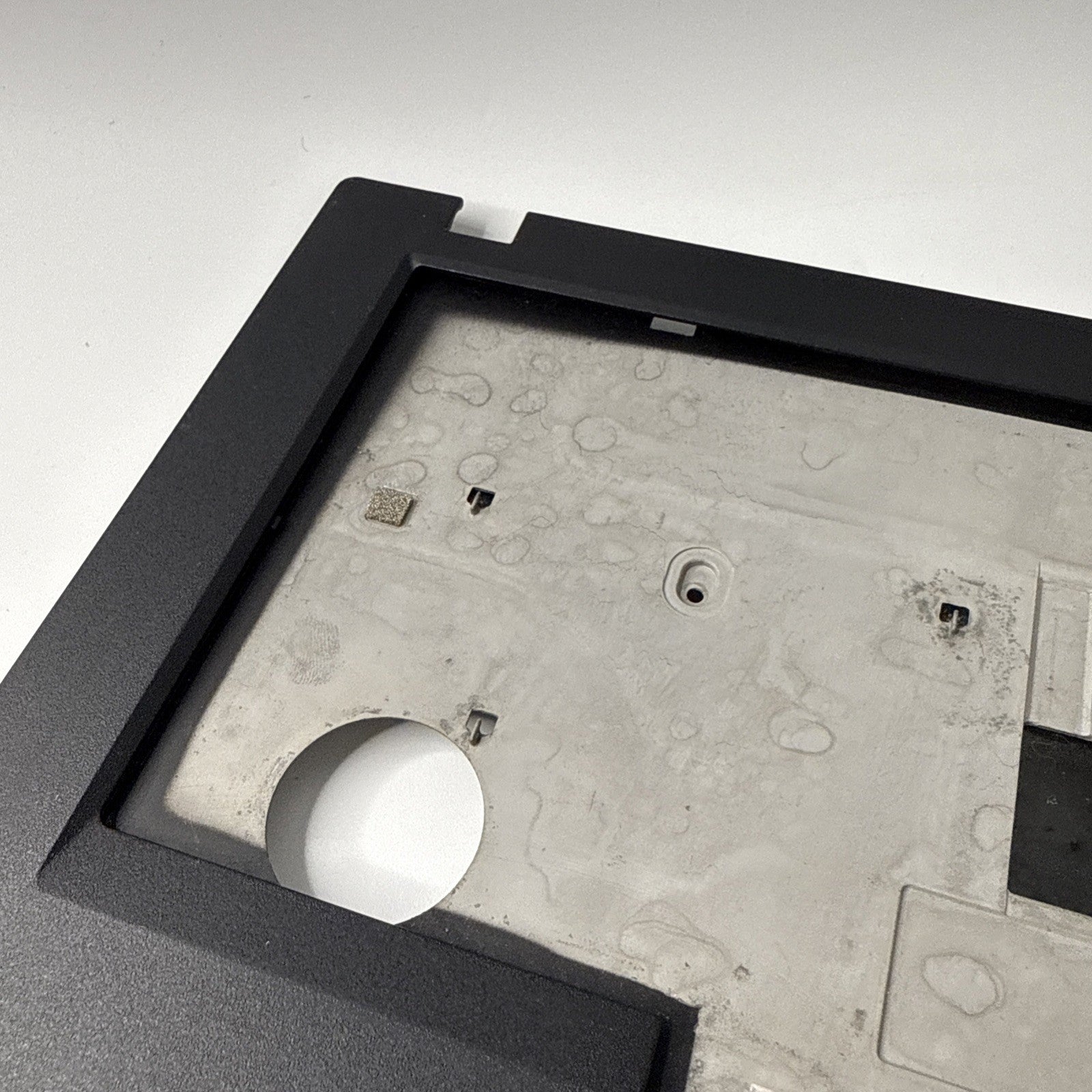 Genuine Lenovo ThinkPad T480 AP169000400 Laptop Palmrest Case Black