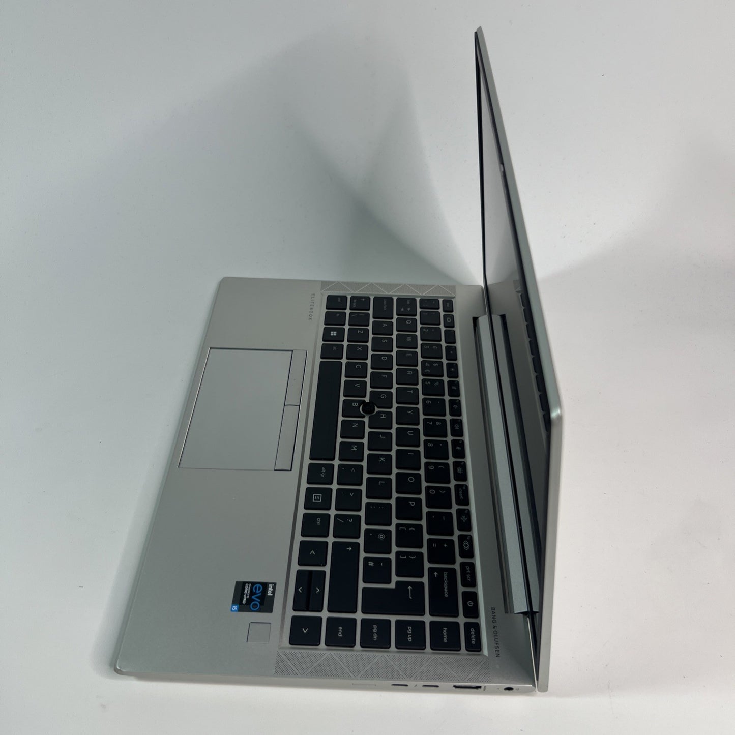 HP EliteBook 840 G8 i5-1145G7 16GB RAM 512GB SSD Windows 11 – Grade B Warranty 