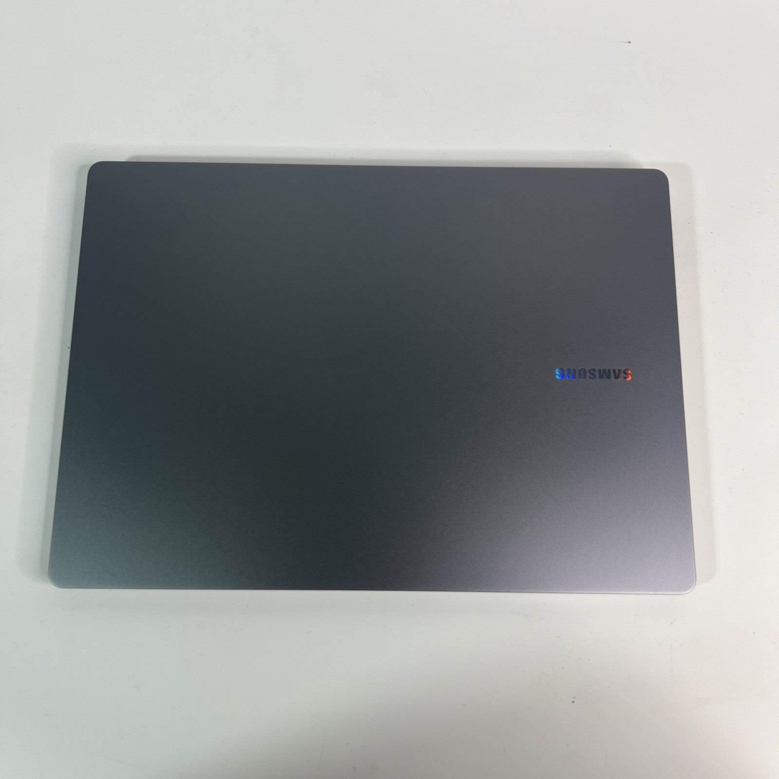 Samsung Galaxy Book 5 ProNP944XHA – Ultra 7 258V – 32GB RAM – 512GB SSD Warranty